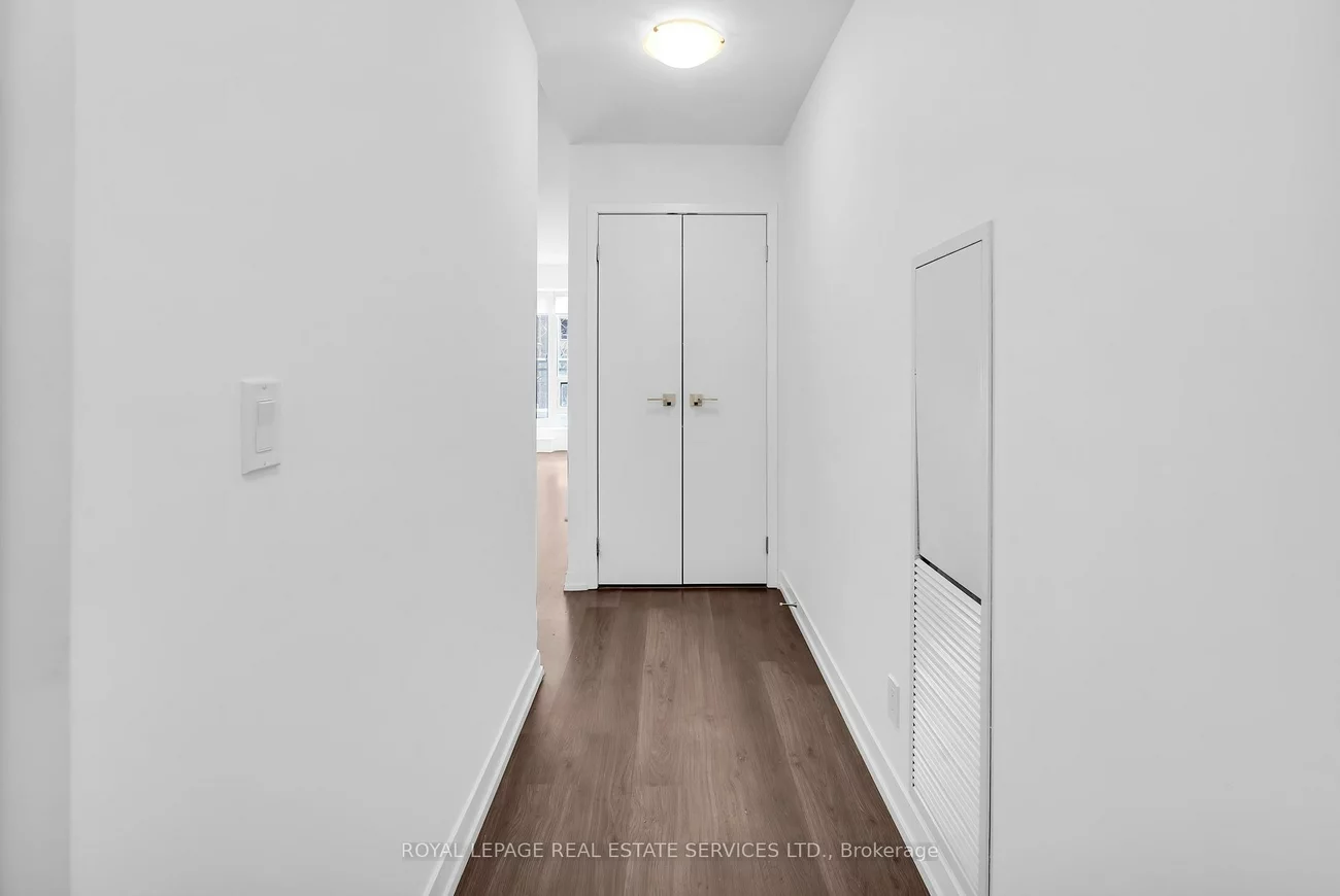 98, Lillian, Mount Pleasant West, Toronto