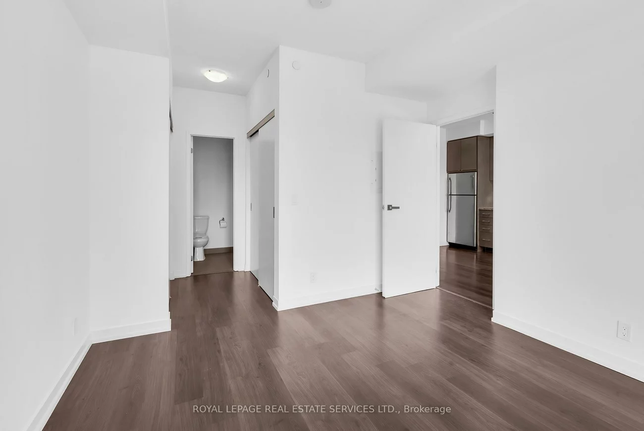 98, Lillian, Mount Pleasant West, Toronto