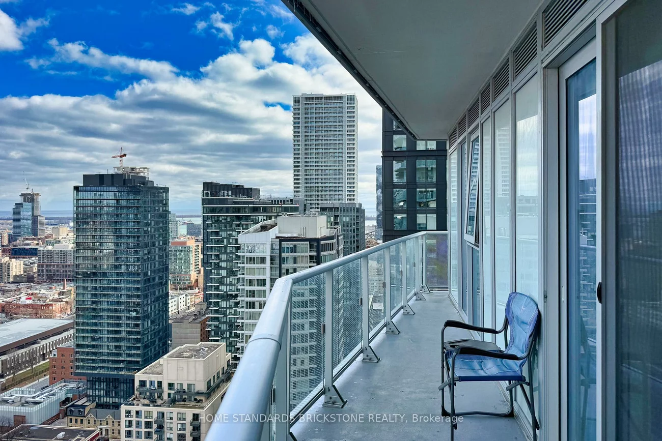 100, DALHOUSIE, Church-Yonge Corridor, Toronto