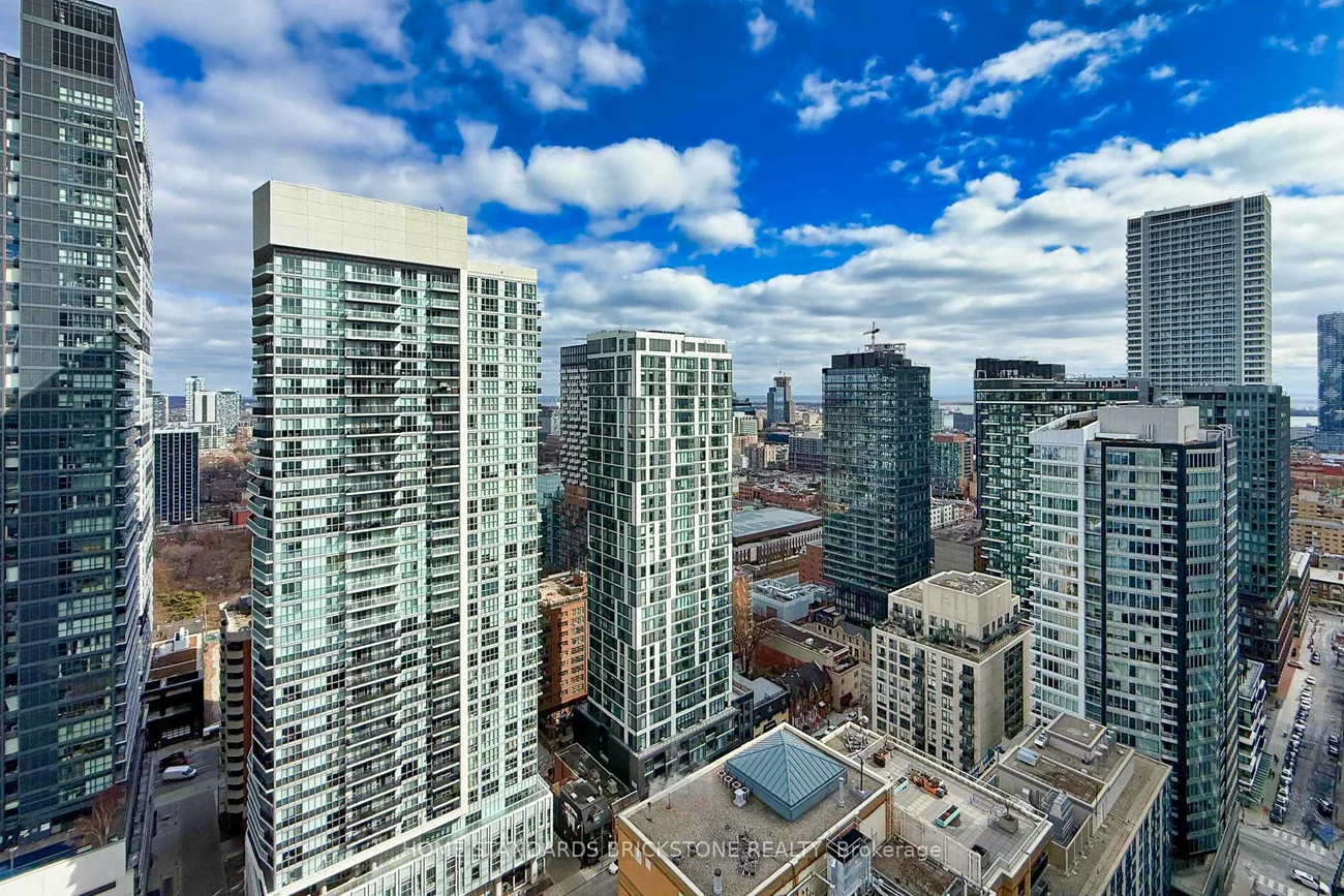 100, DALHOUSIE, Church-Yonge Corridor, Toronto