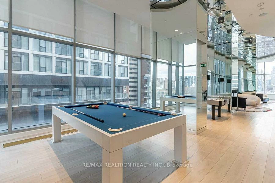 251, Jarvis, Church-Yonge Corridor, Toronto