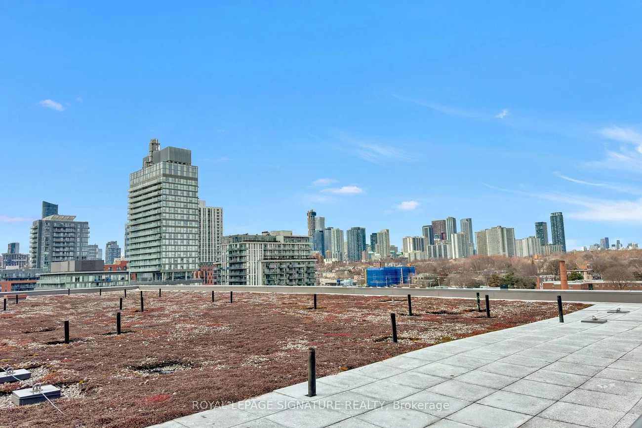 170, Sumach, Regent Park, Toronto