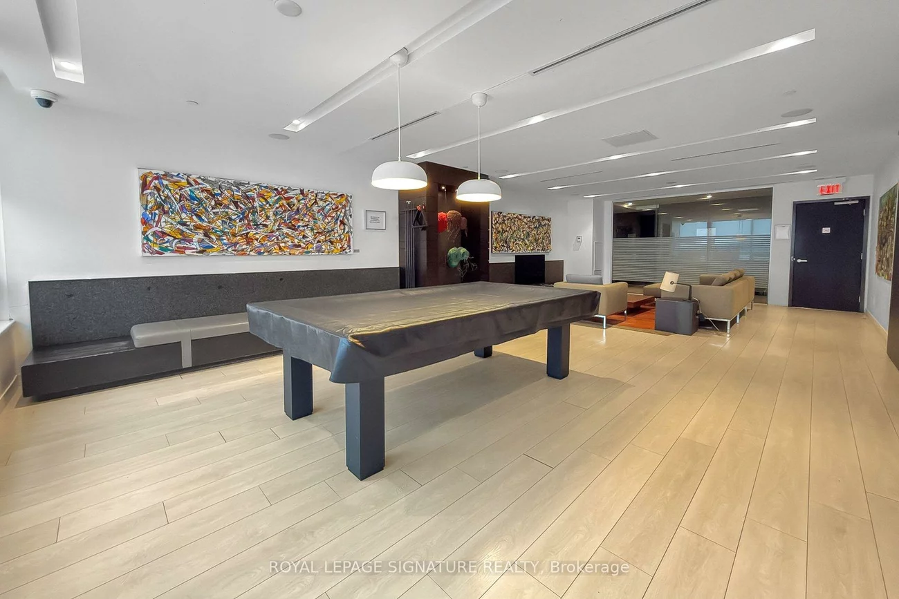 170, Sumach, Regent Park, Toronto
