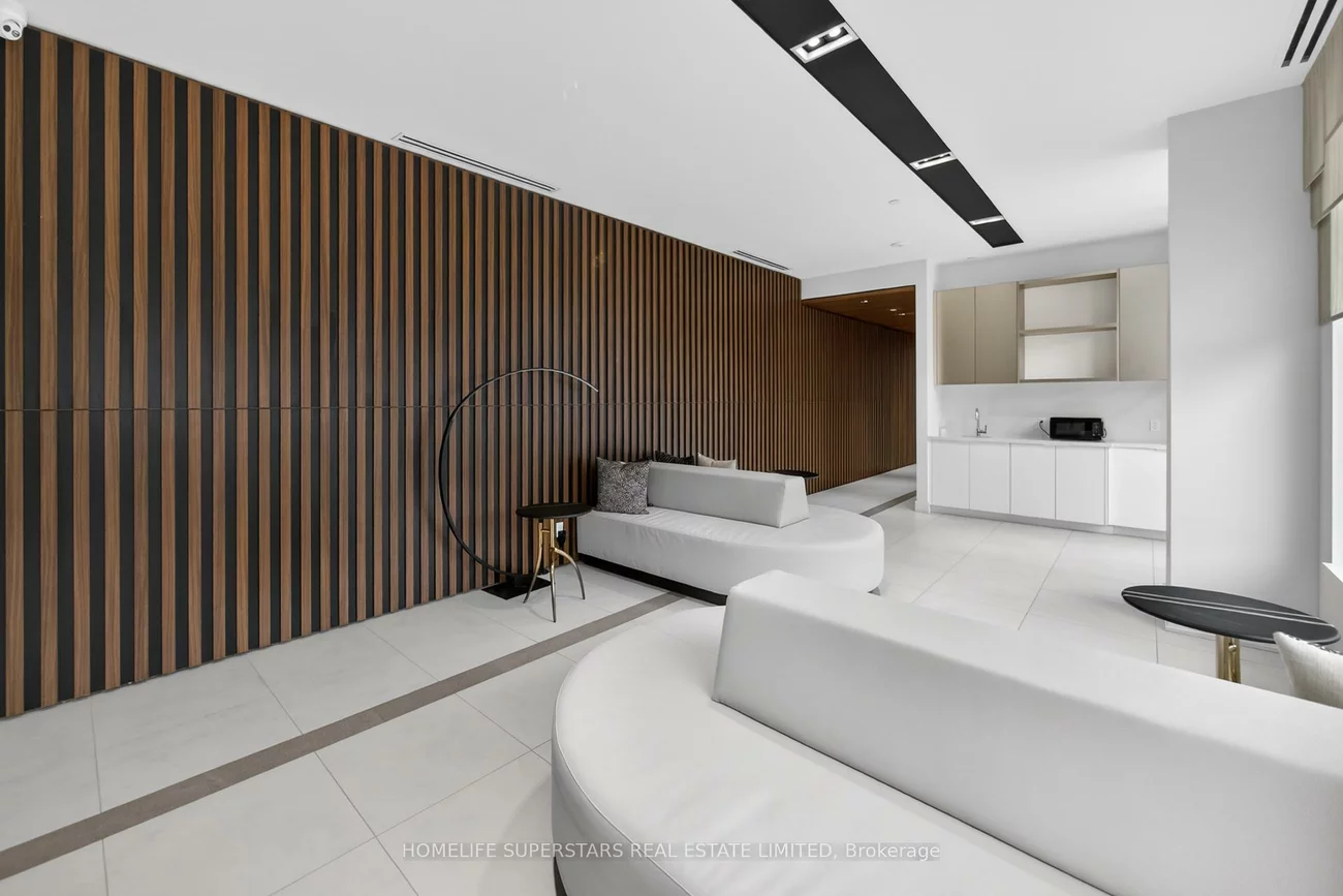 2, Teagarden, Willowdale East, Toronto