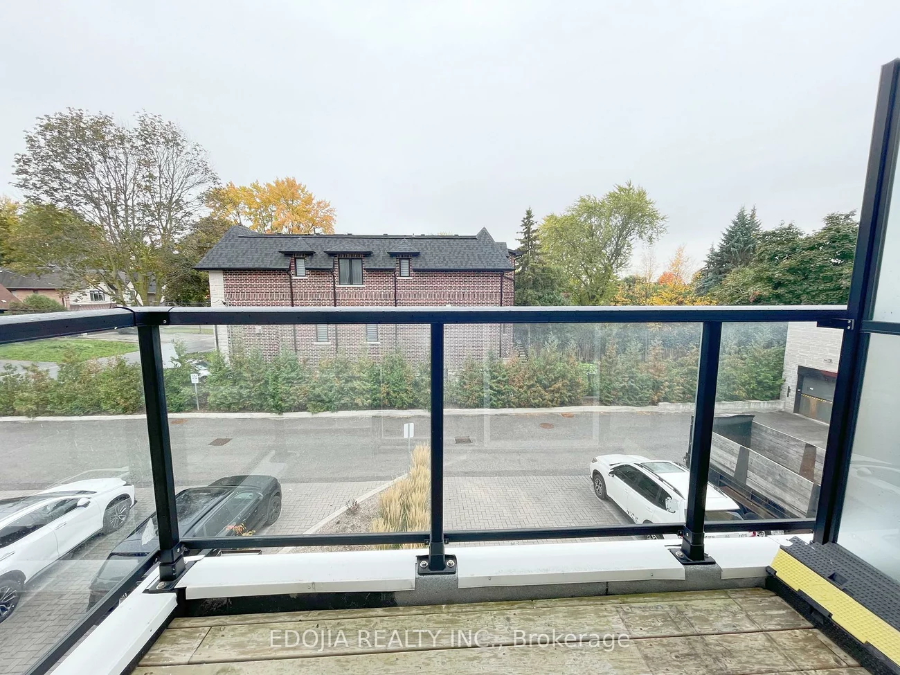 57, Finch, Willowdale West, Toronto