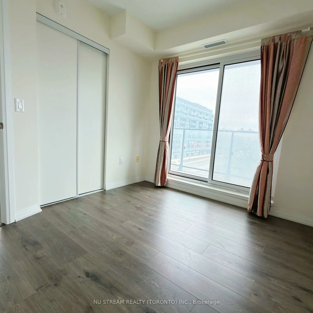 741, Sheppard, Clanton Park, Toronto