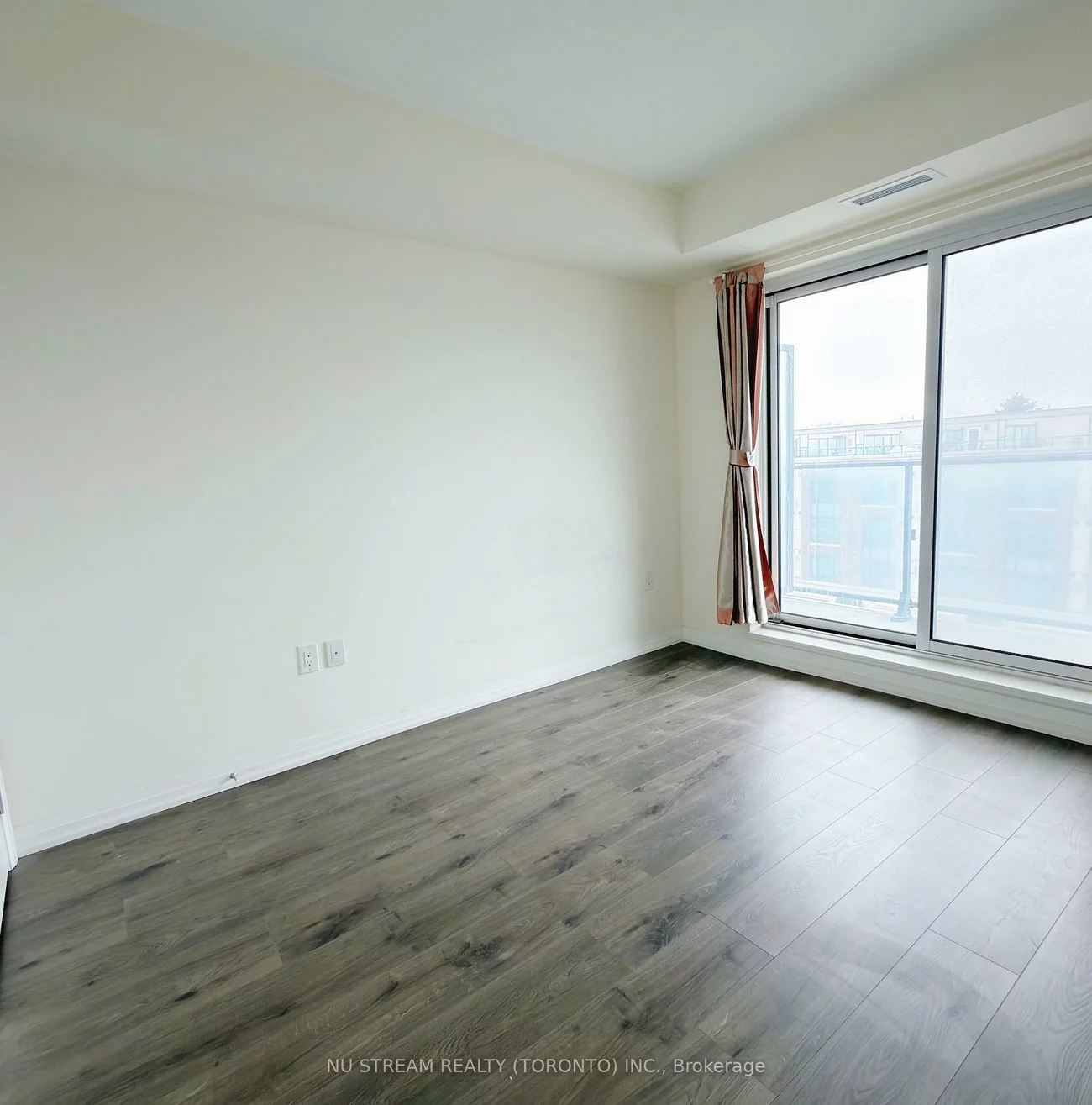 741, Sheppard, Clanton Park, Toronto
