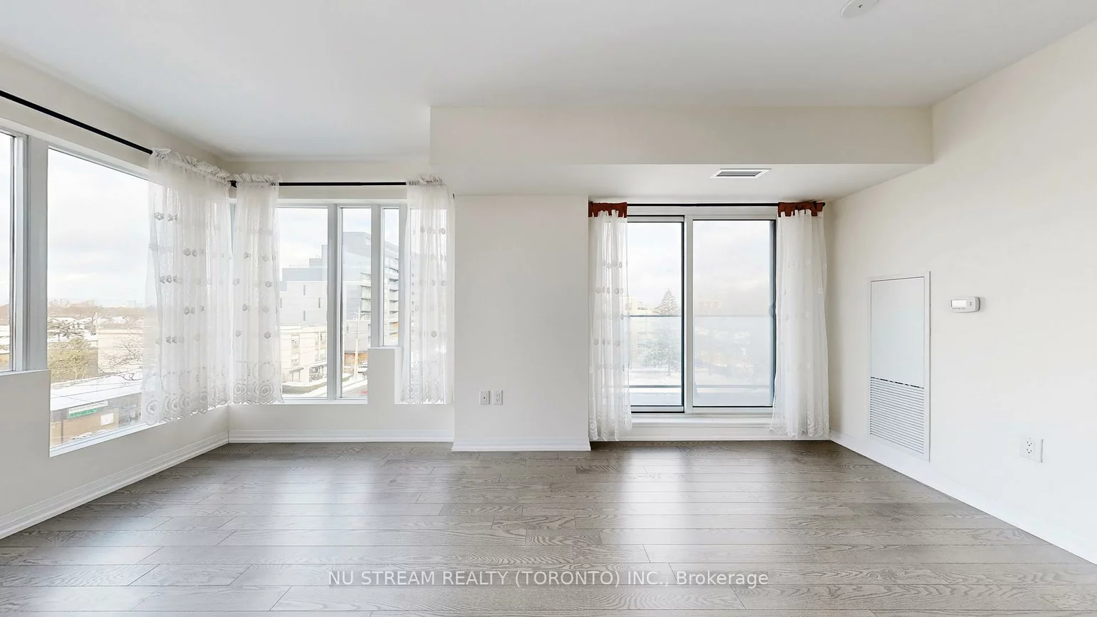 741, Sheppard, Clanton Park, Toronto