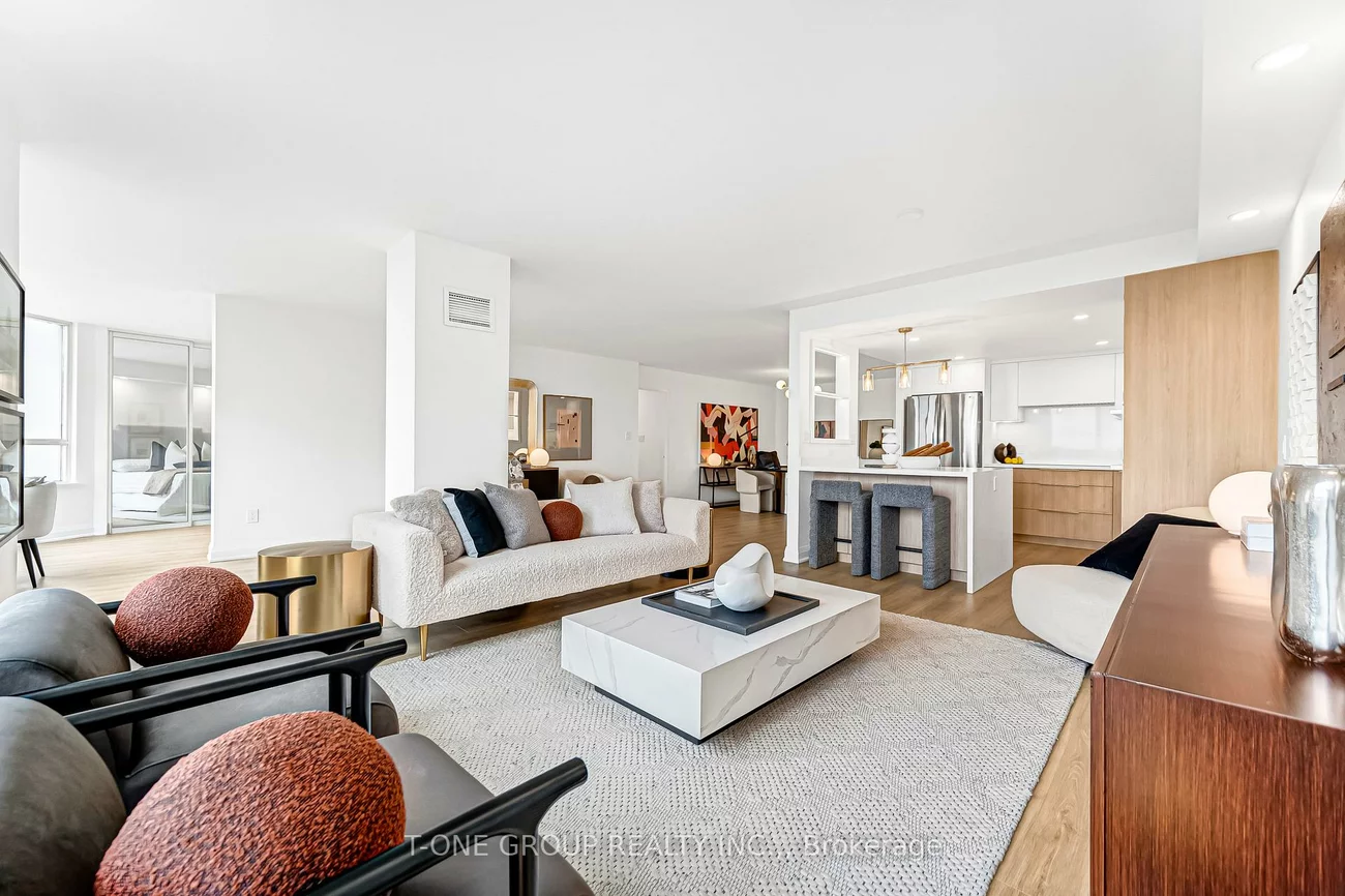 5444, Yonge, Willowdale West, Toronto