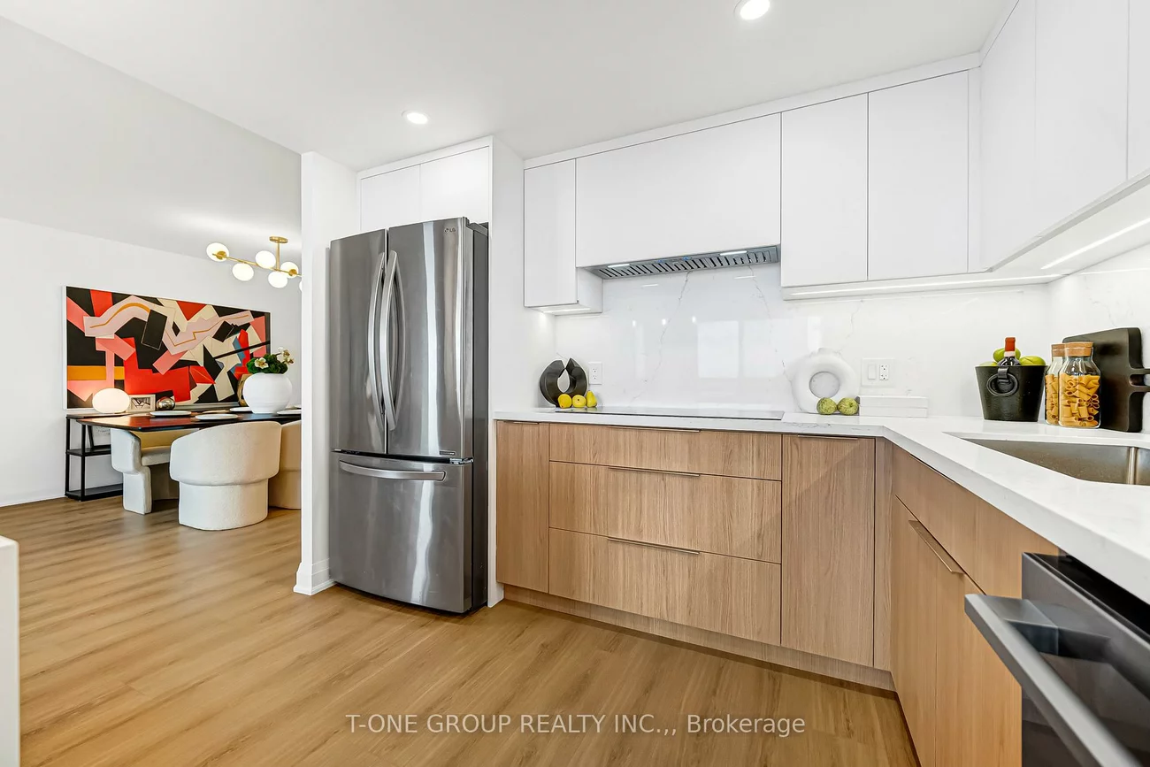 5444, Yonge, Willowdale West, Toronto