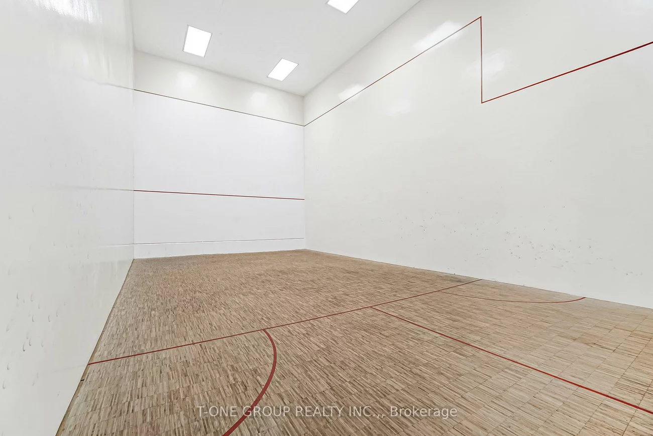 5444, Yonge, Willowdale West, Toronto