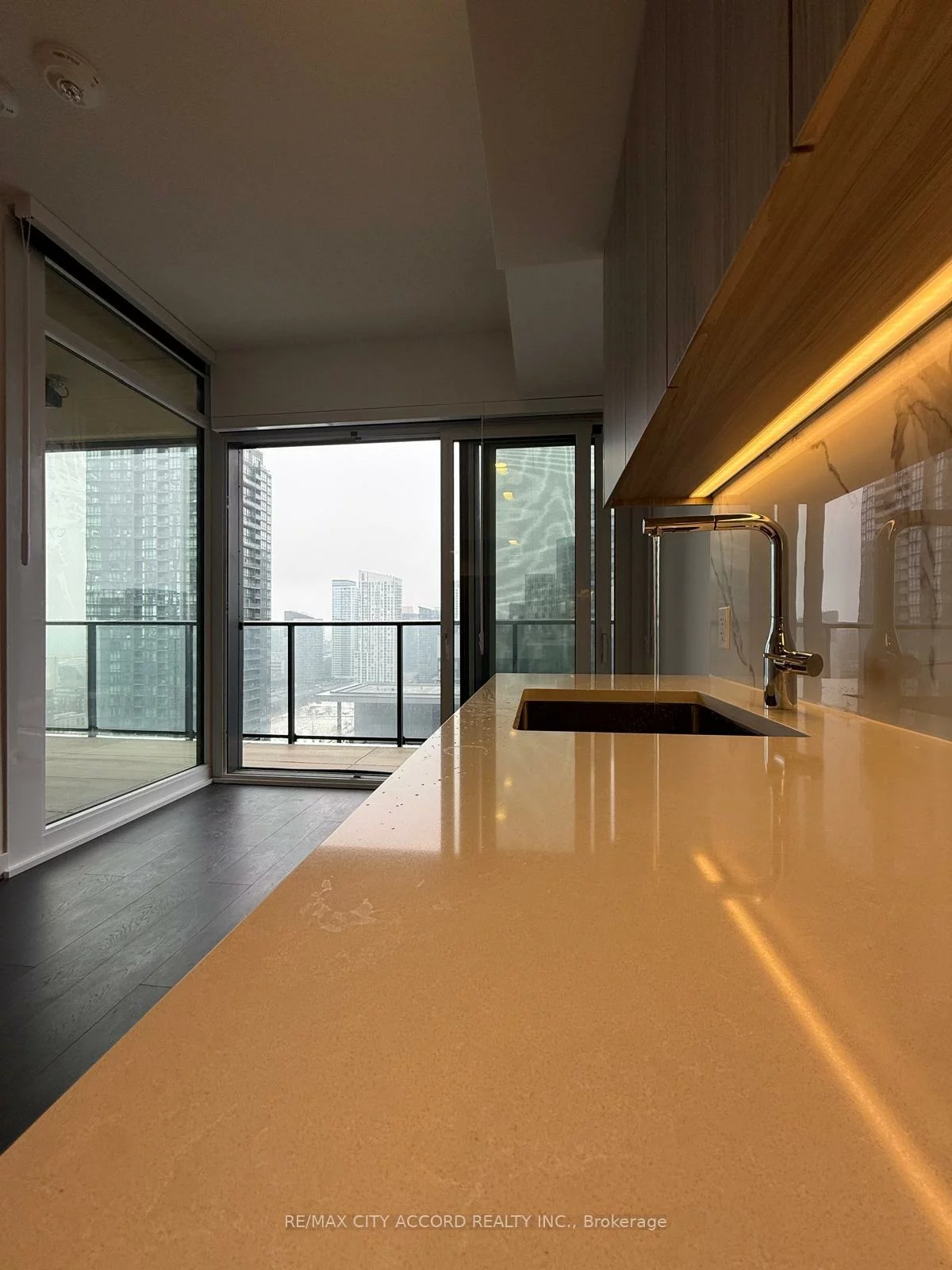 3, Concord City Place, Waterfront Communities C1, Toronto