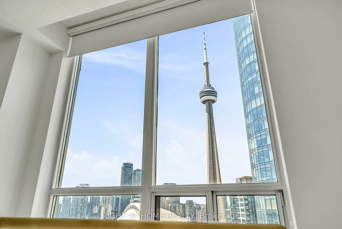 8, York, Waterfront Communities C1, Toronto