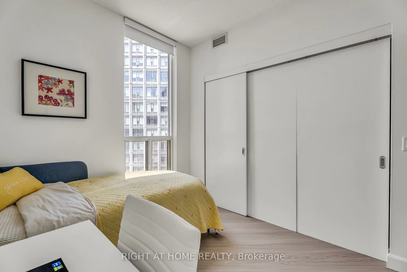 8, York, Waterfront Communities C1, Toronto