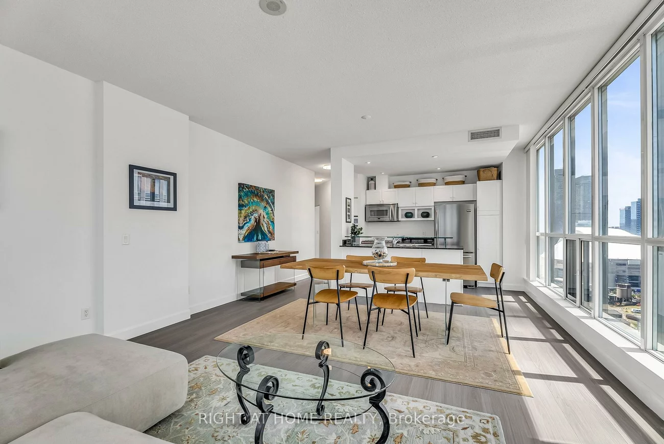 8, York, Waterfront Communities C1, Toronto