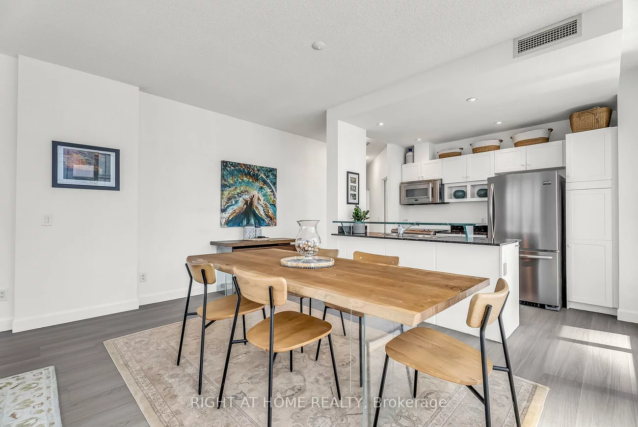 8, York, Waterfront Communities C1, Toronto