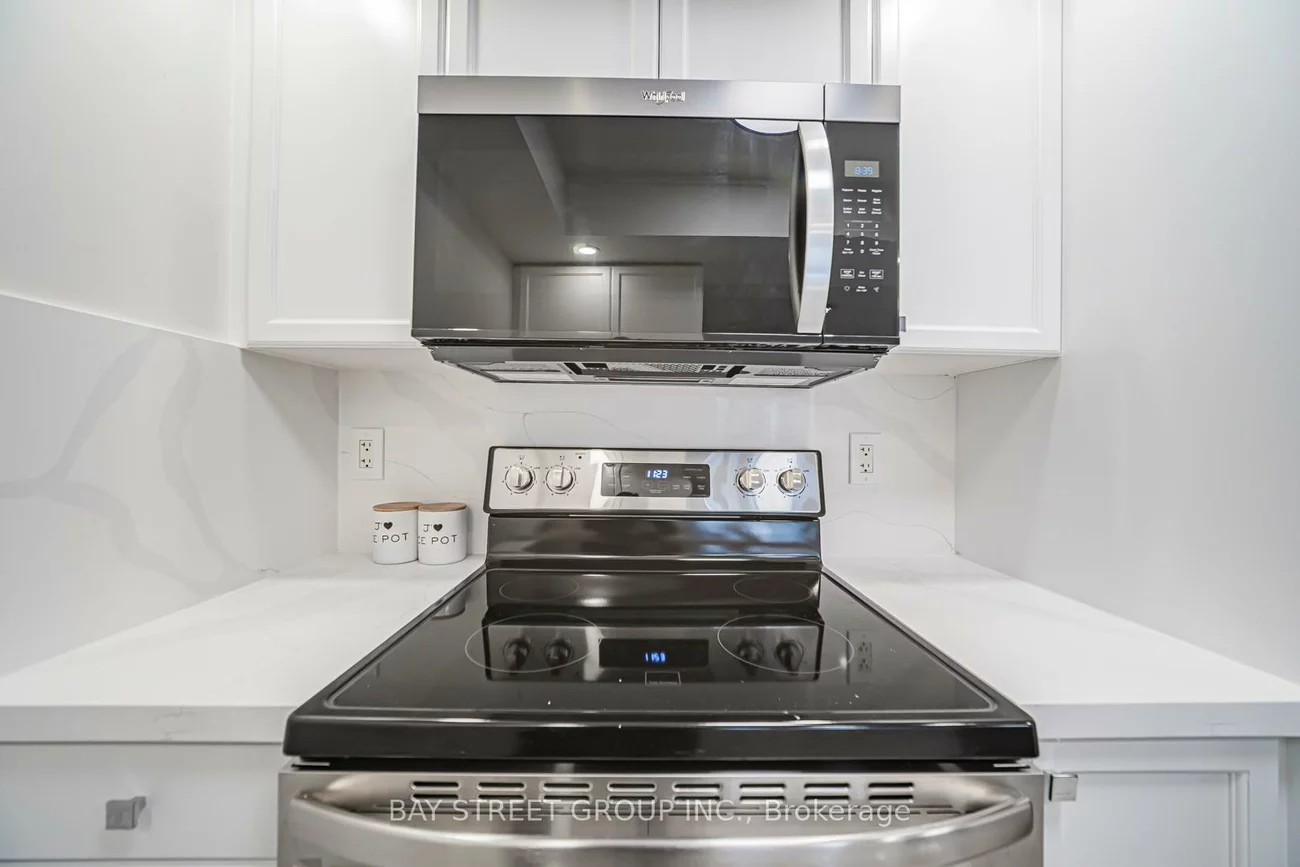 500, Doris, Willowdale East, Toronto