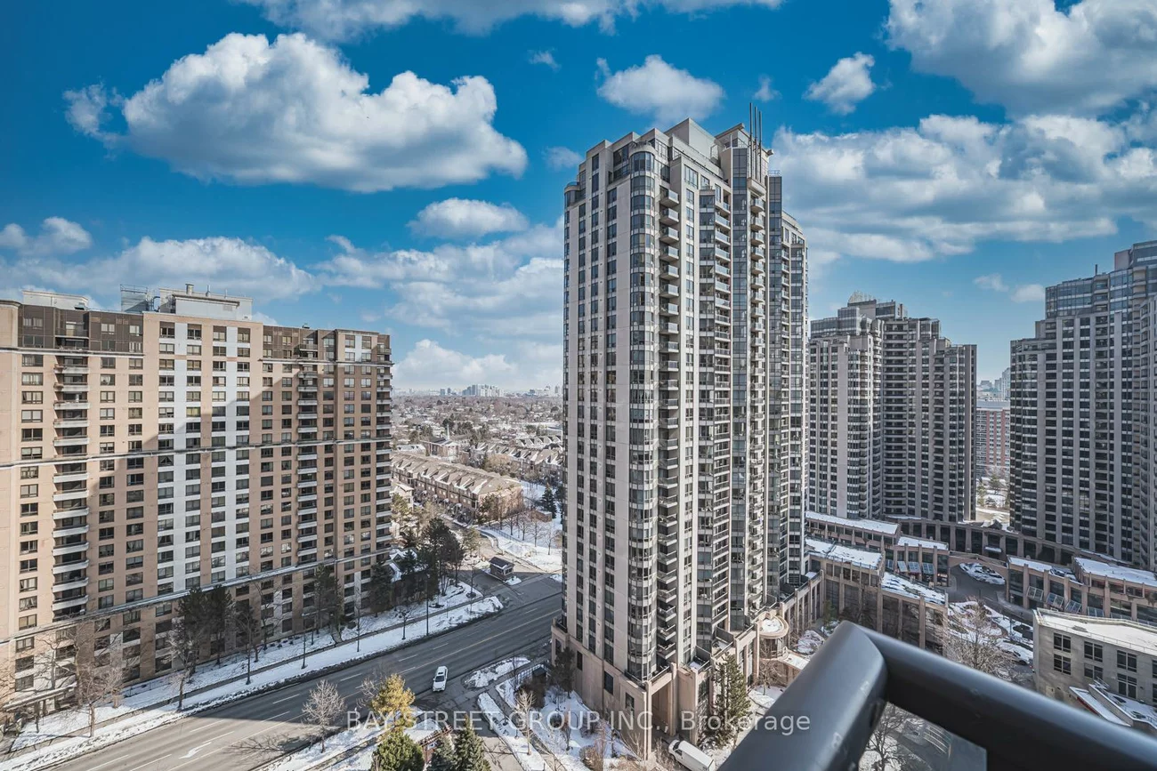 500, Doris, Willowdale East, Toronto