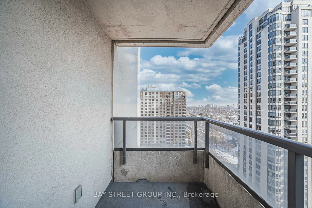 500, Doris, Willowdale East, Toronto