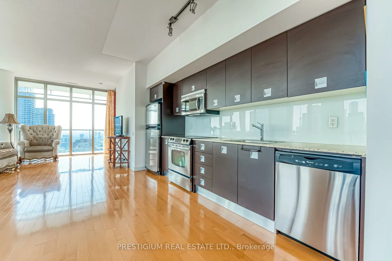 33, CHARLES, Church-Yonge Corridor, Toronto