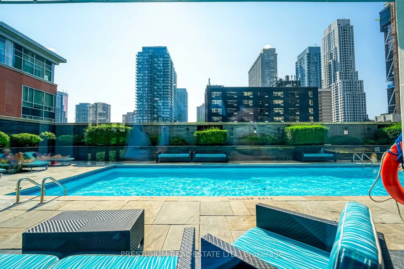 33, CHARLES, Church-Yonge Corridor, Toronto