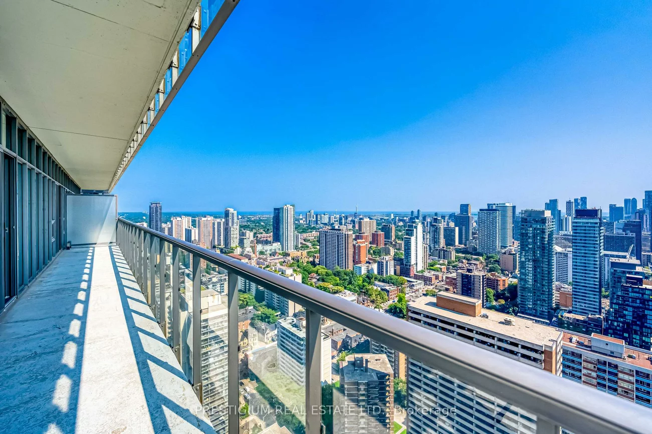 33, CHARLES, Church-Yonge Corridor, Toronto