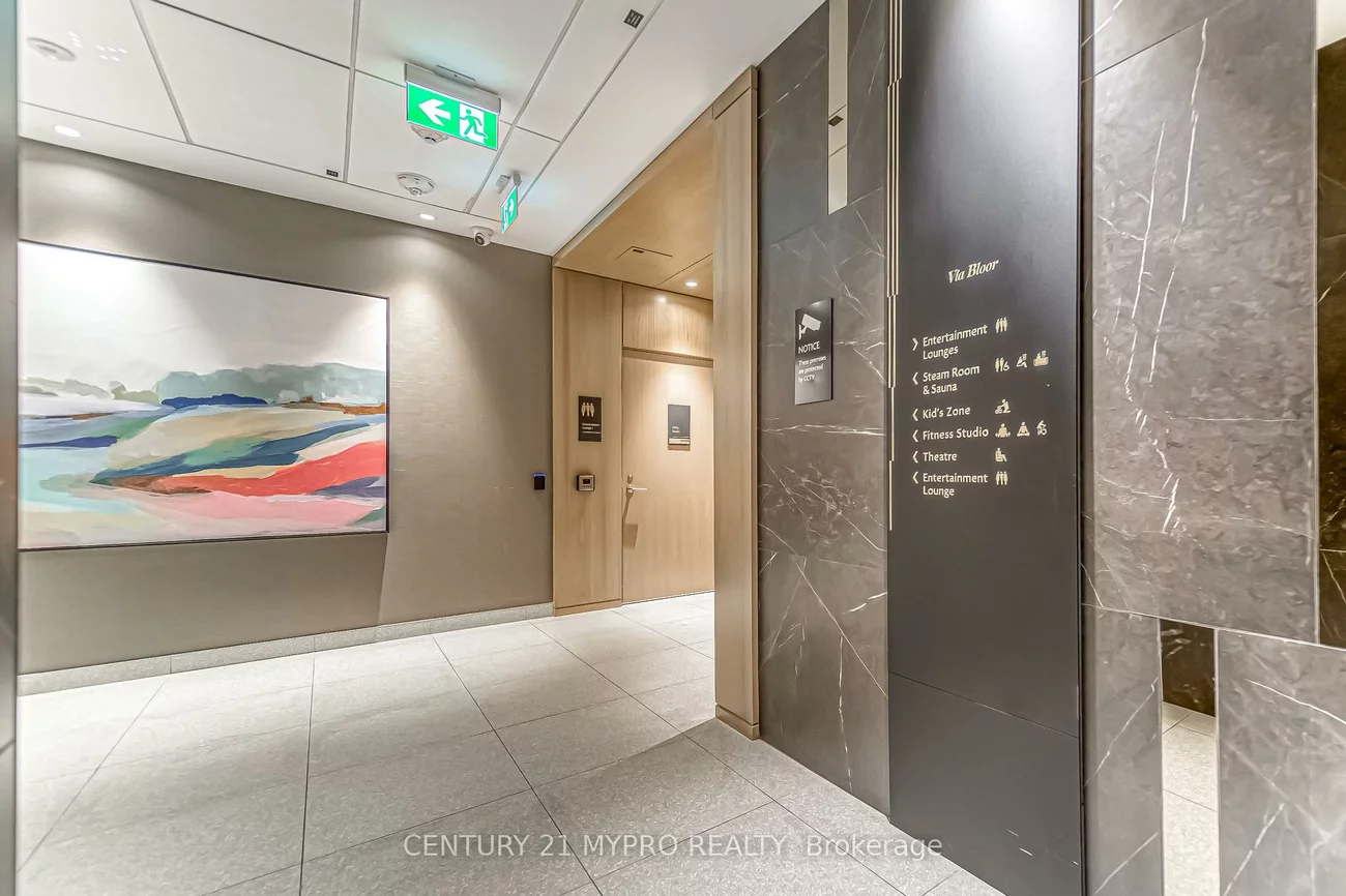 585, Bloor, North St. James Town, Toronto