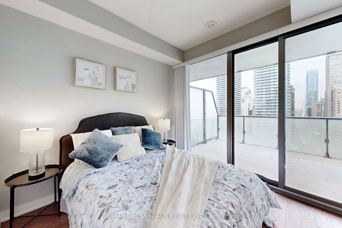 57, St  Joseph, Bay Street Corridor, Toronto