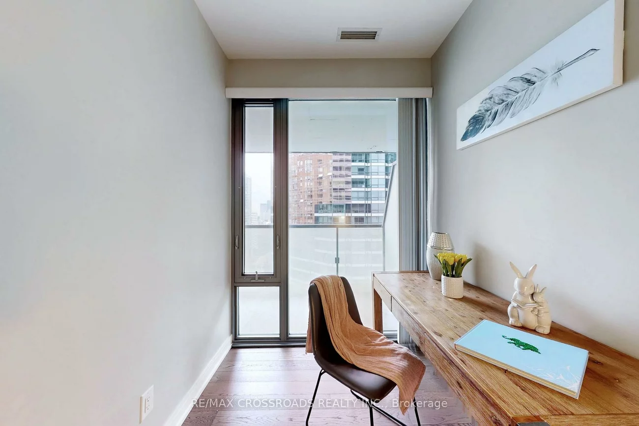 57, St  Joseph, Bay Street Corridor, Toronto