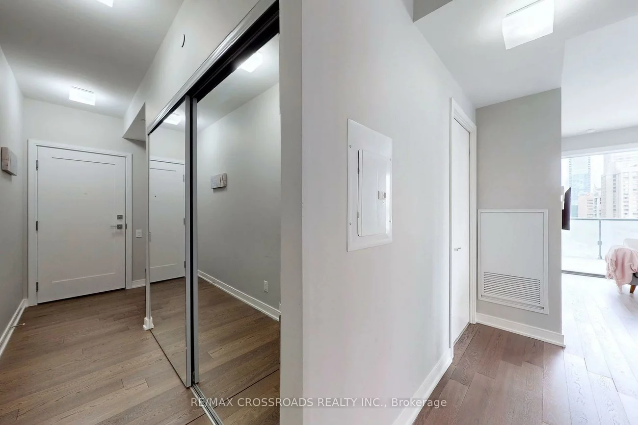 57, St  Joseph, Bay Street Corridor, Toronto