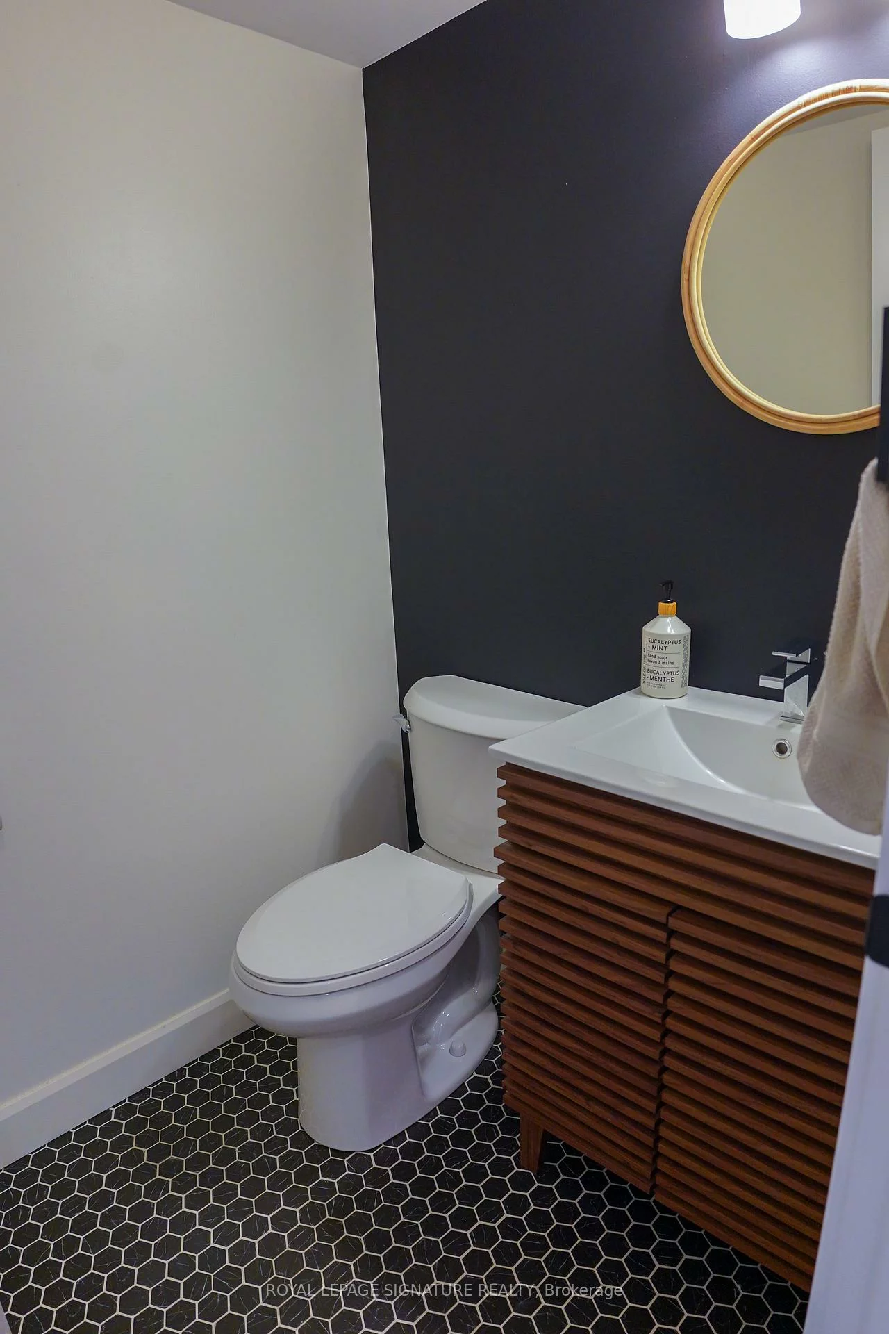 118, Finch, Newtonbrook West, Toronto