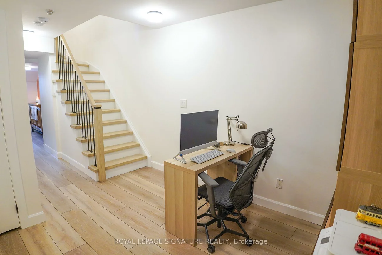 118, Finch, Newtonbrook West, Toronto