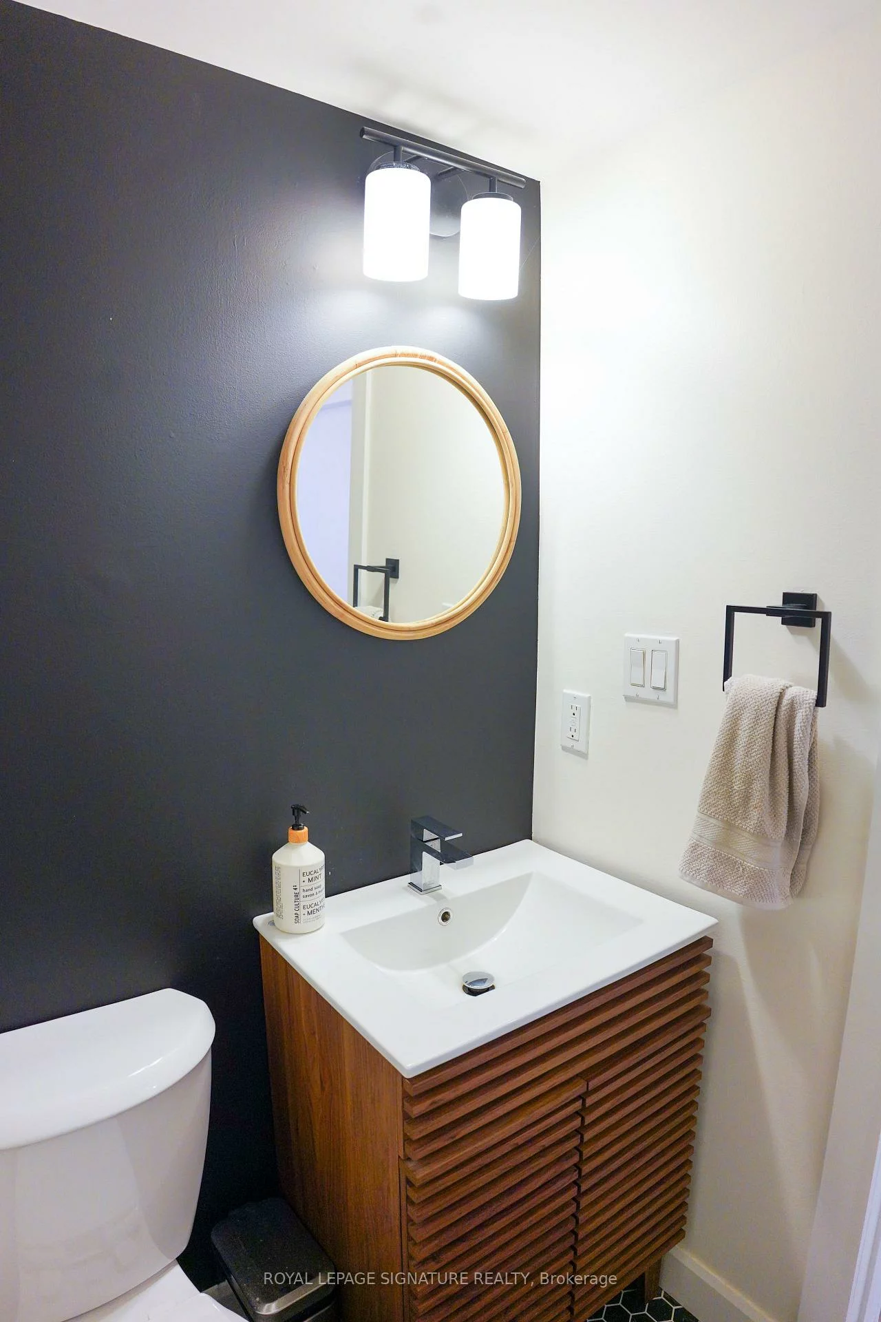 118, Finch, Newtonbrook West, Toronto