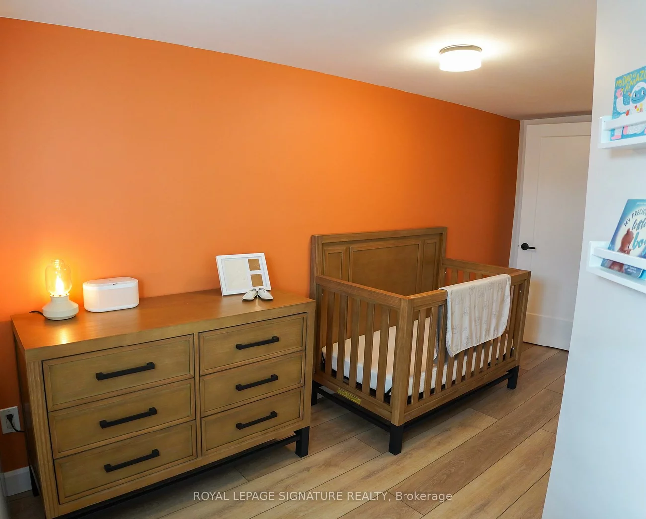 118, Finch, Newtonbrook West, Toronto