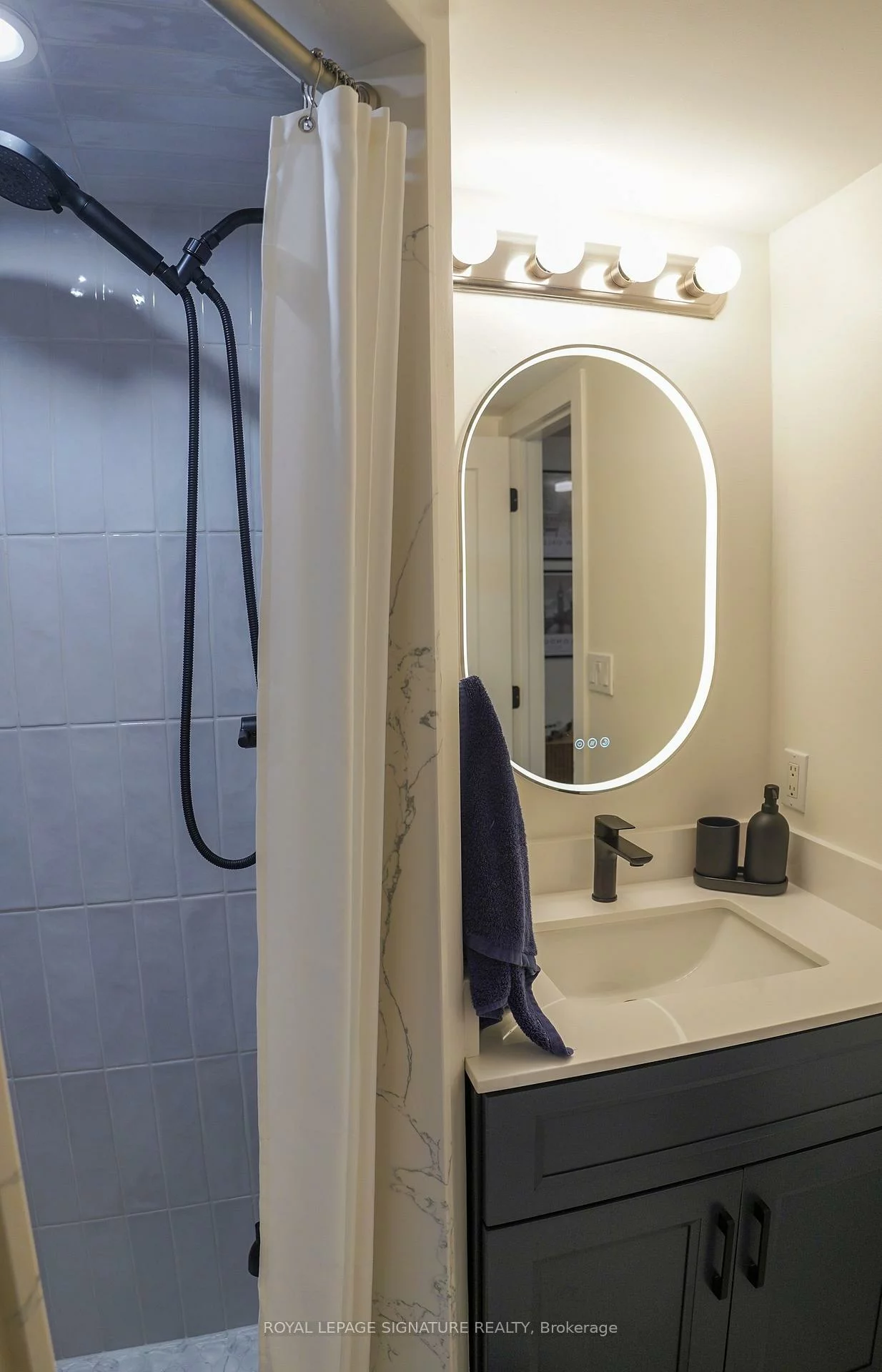 118, Finch, Newtonbrook West, Toronto