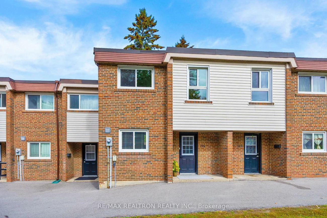 65, Godstone, Don Valley Village, Toronto