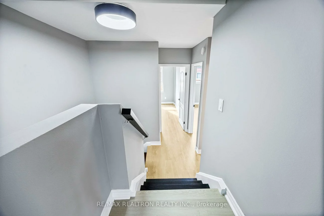 65, Godstone, Don Valley Village, Toronto