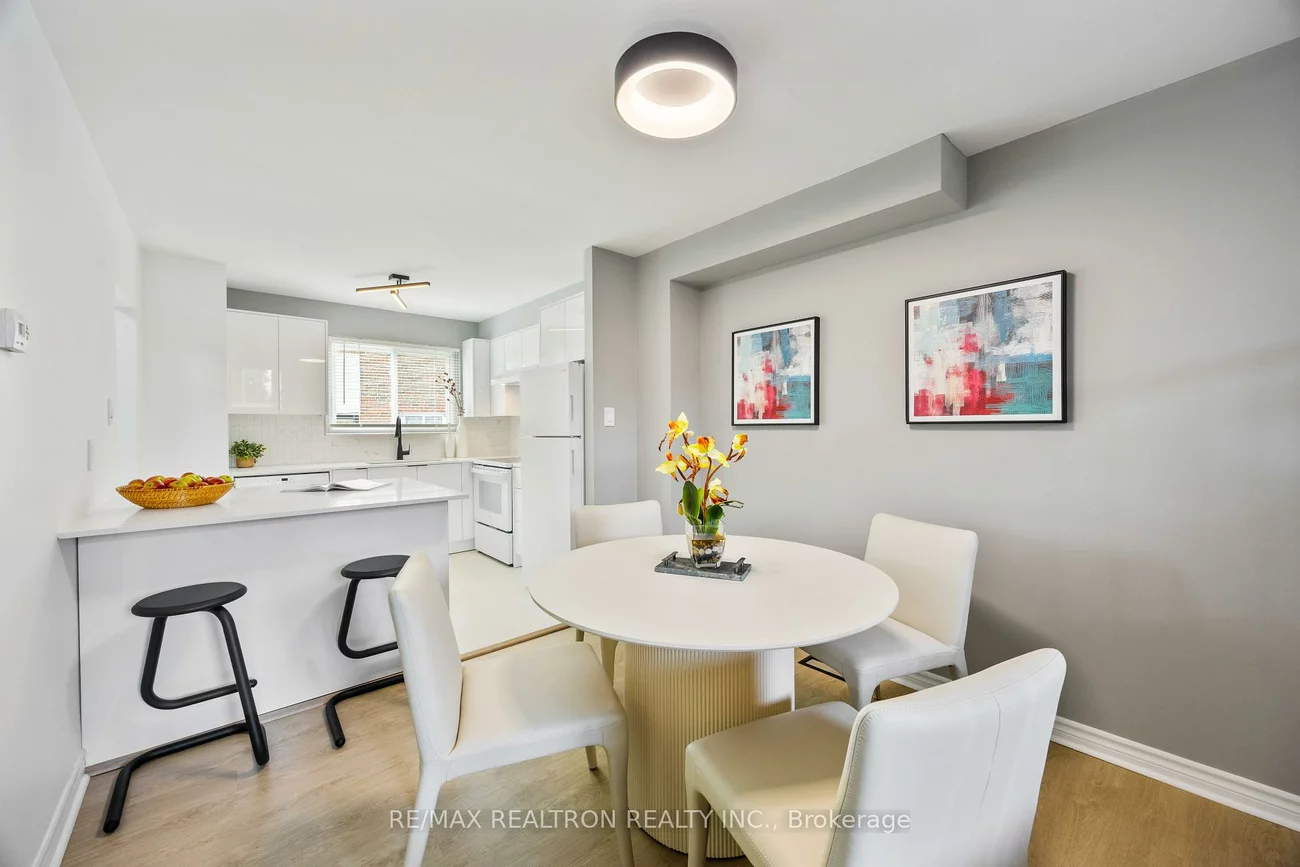 65, Godstone, Don Valley Village, Toronto