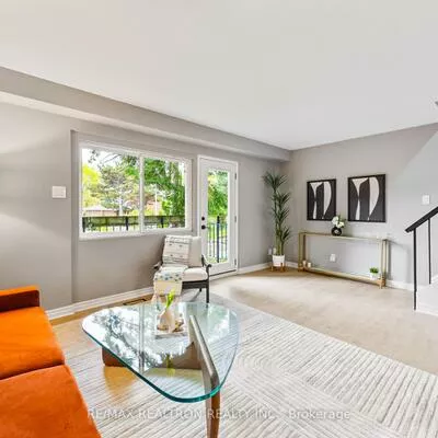 65, Godstone, Don Valley Village, Toronto