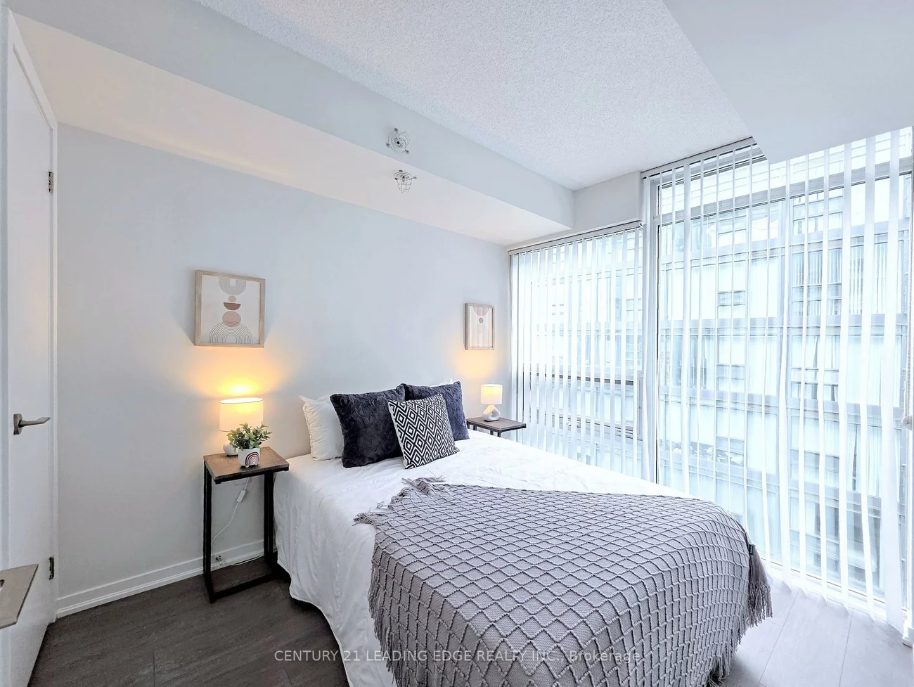 36, Lisgar, Little Portugal, Toronto