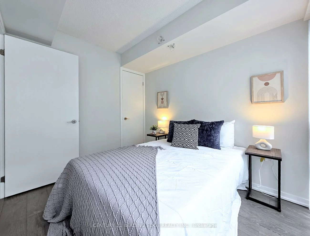 36, Lisgar, Little Portugal, Toronto