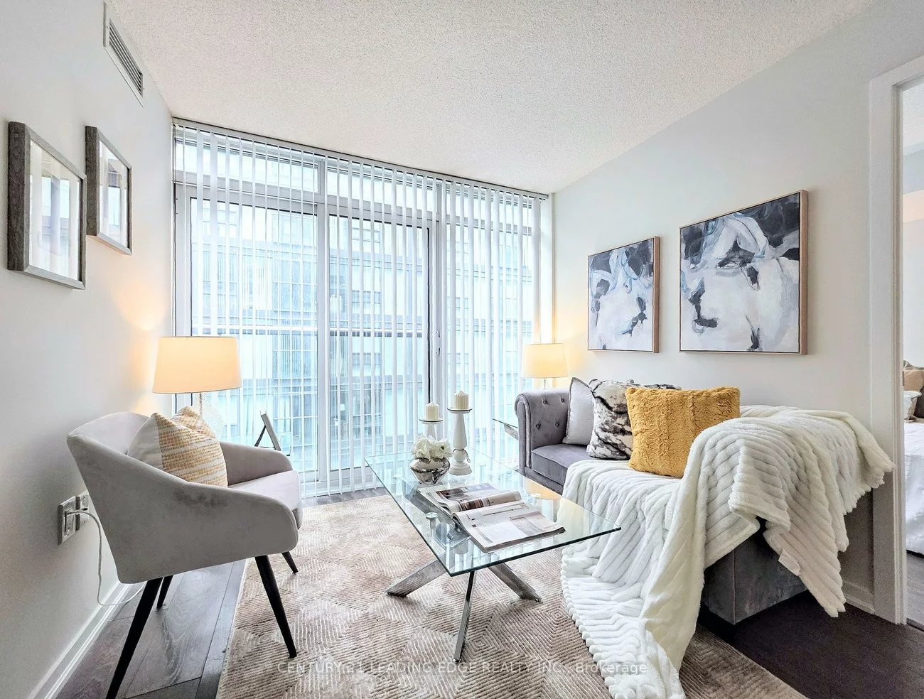 36, Lisgar, Little Portugal, Toronto