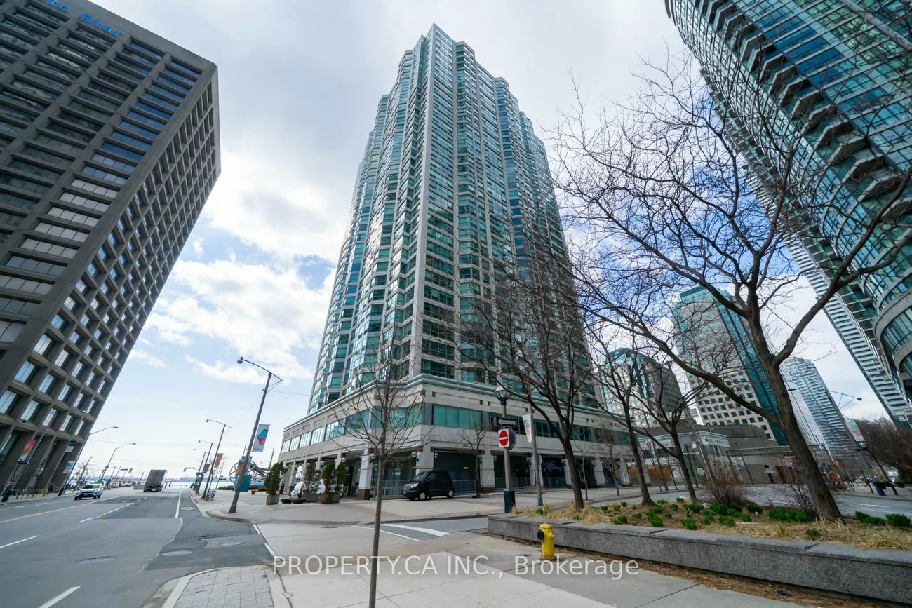 10, Yonge, Waterfront Communities C1, Toronto