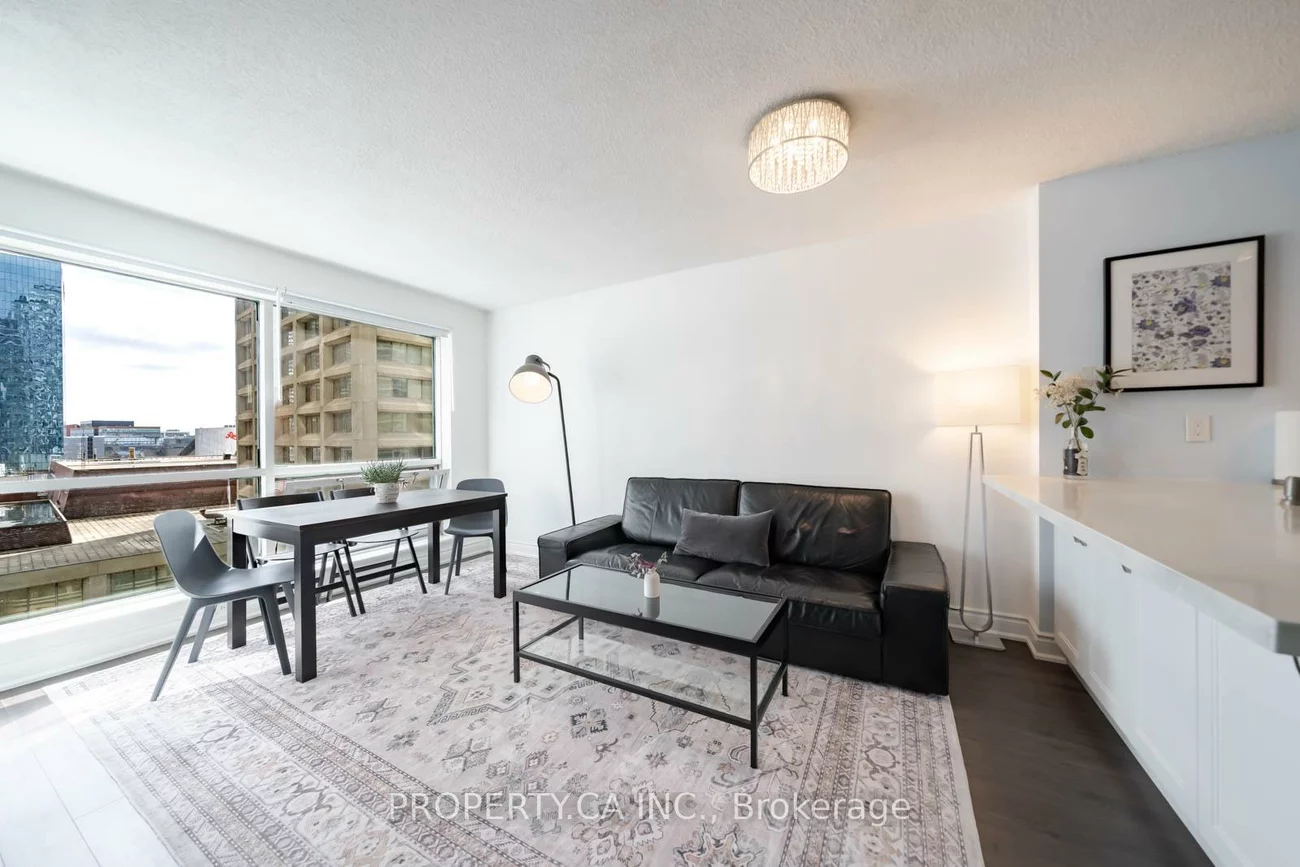 10, Yonge, Waterfront Communities C1, Toronto