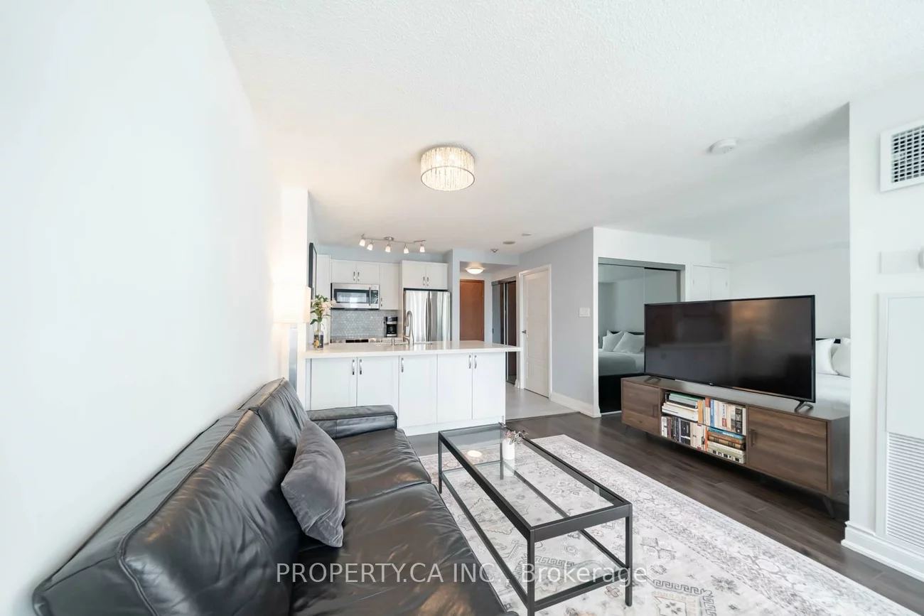 10, Yonge, Waterfront Communities C1, Toronto