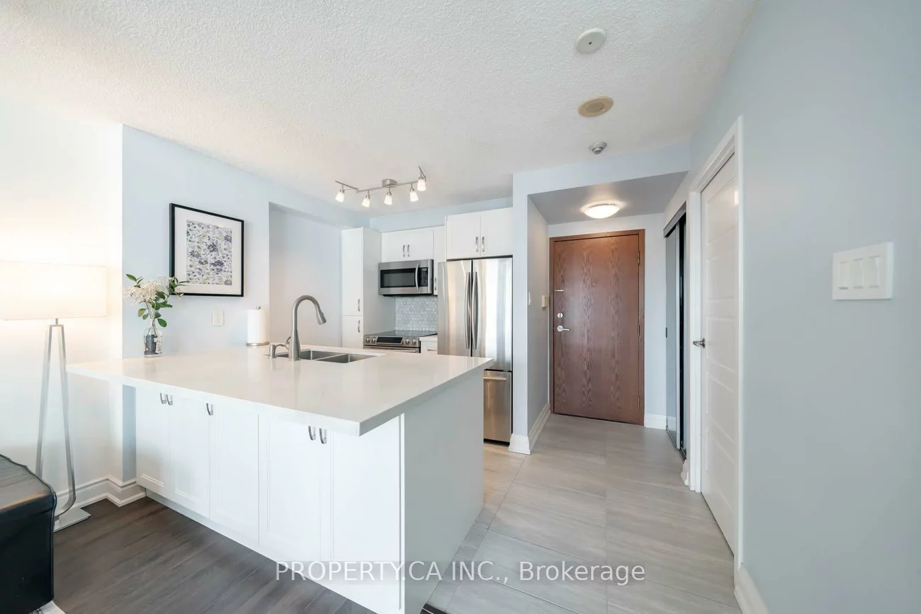 10, Yonge, Waterfront Communities C1, Toronto