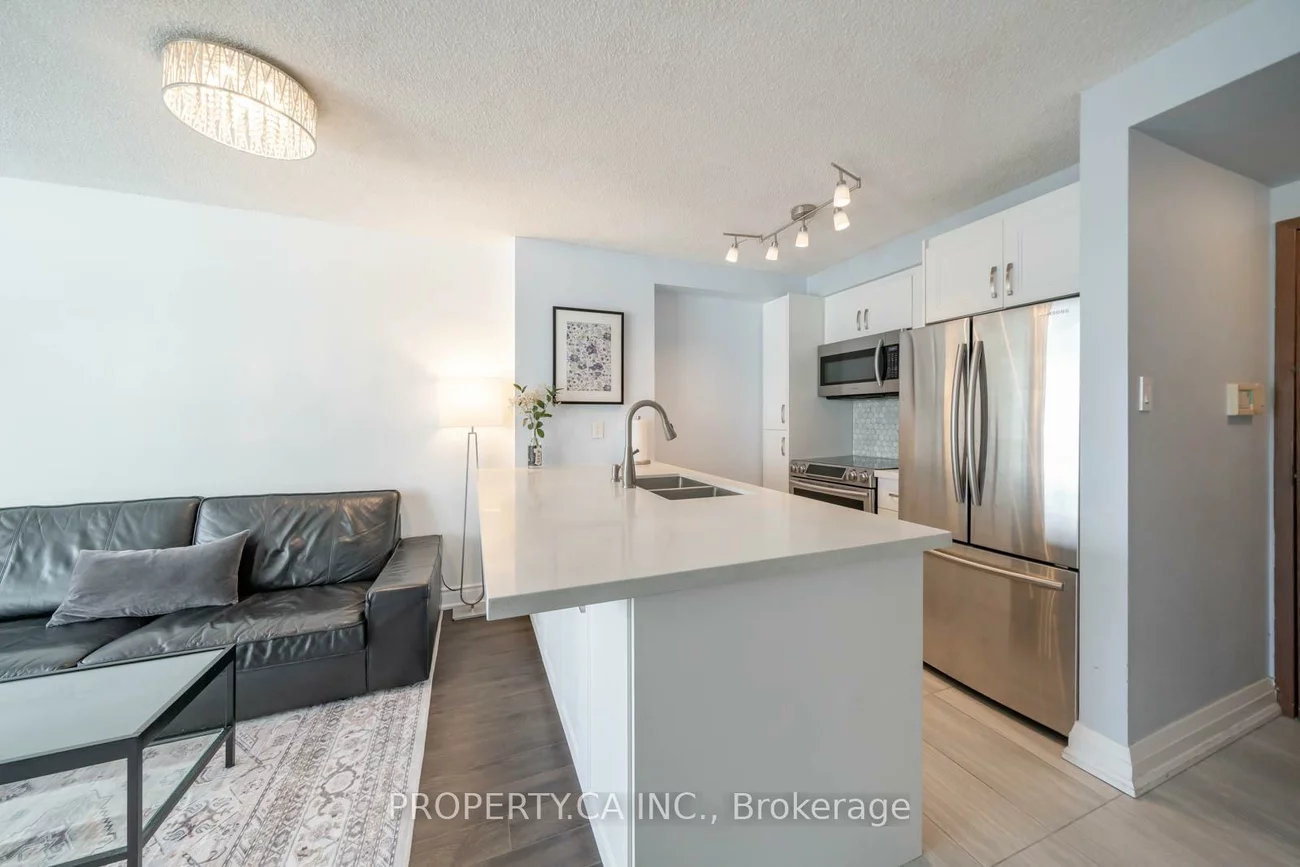 10, Yonge, Waterfront Communities C1, Toronto