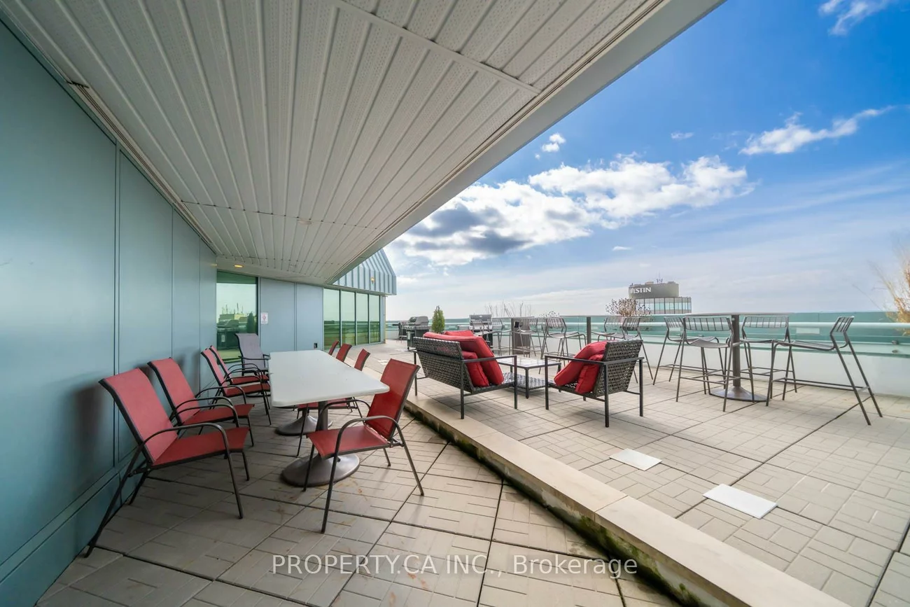 10, Yonge, Waterfront Communities C1, Toronto
