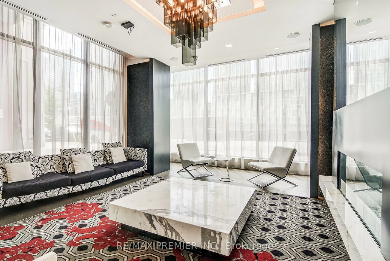 560, Front, Waterfront Communities C1, Toronto