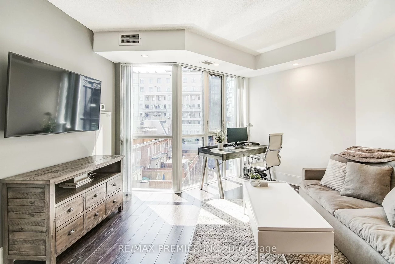 560, Front, Waterfront Communities C1, Toronto